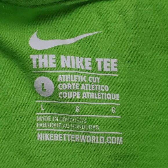 Nike Tee Athletic Cut T-Shirt Size L Green Short Sleeve 100% Cotton Honduras Uni - Picture 4 of 6